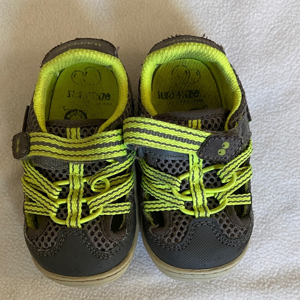 Kids' Gray and Neon Green Water Shoes